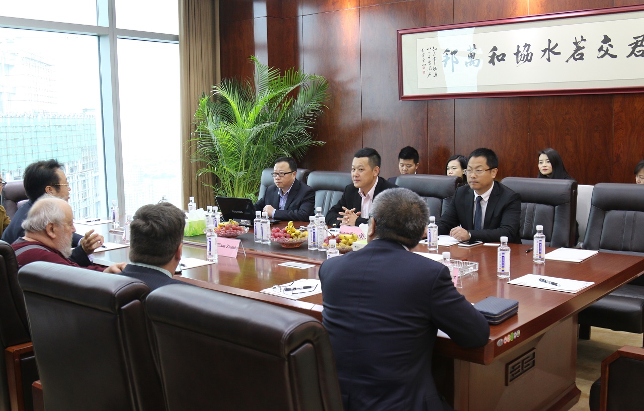 智能金融专家团2.jpg